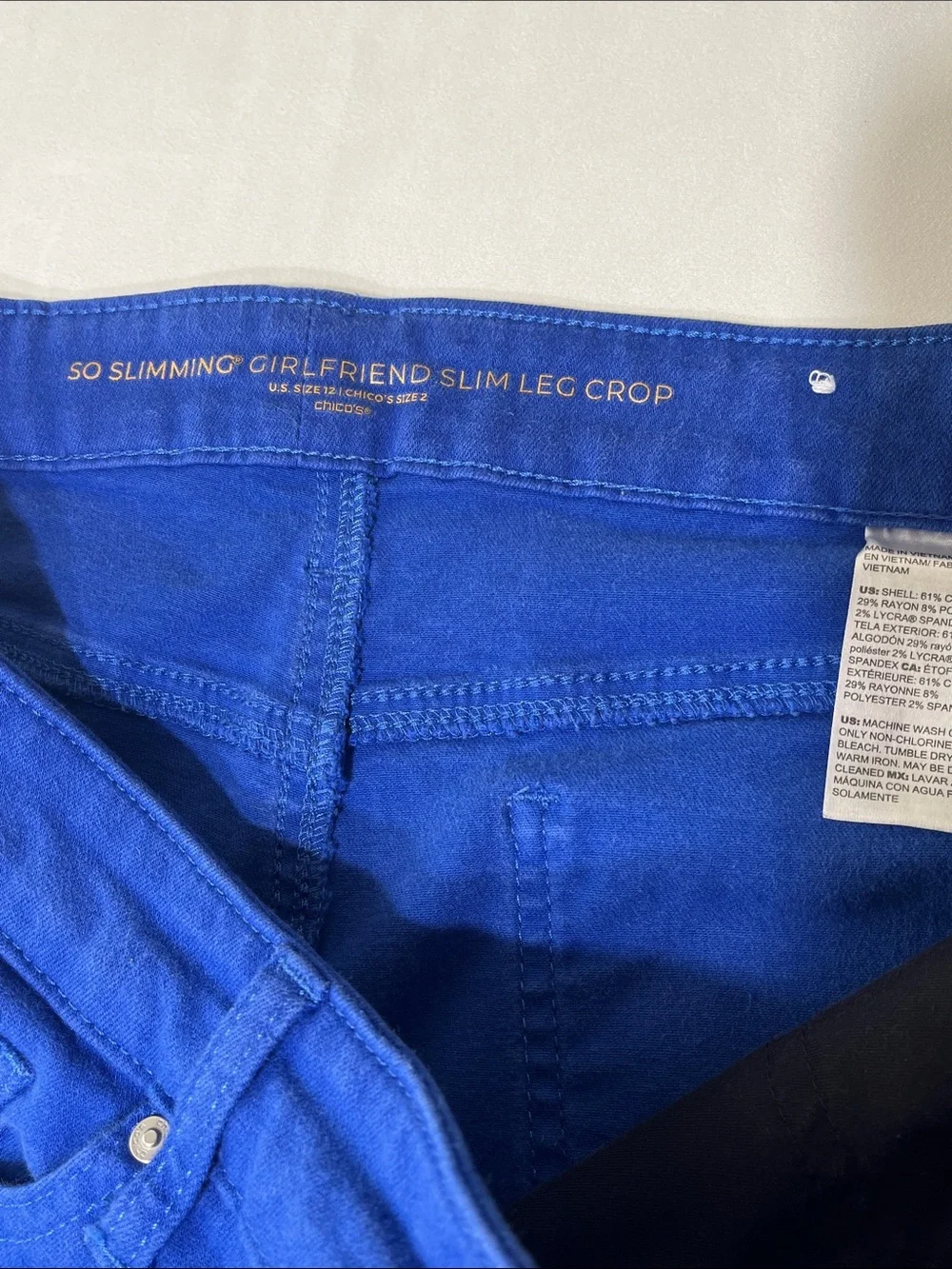 Chico’s So Slimming Girlfriend Slim Leg Crop Jeans Blue Size US 12